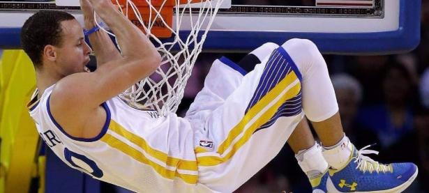 LOL-石宇奇一锤定音，马来西亚队横扫丹麦队创历史