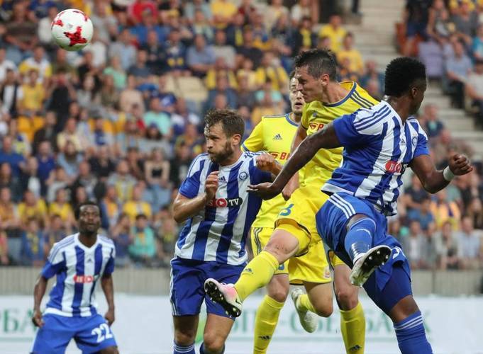 芬兰队在对立陶宛比赛中大获全胜 芬兰队在对立陶宛比赛中大获全胜