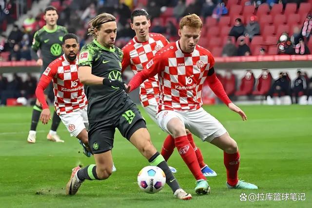 包含奥格斯堡取胜关键战,赢得保级希望的词条 包含奥格斯堡取胜关键战,赢得保级希望的词条