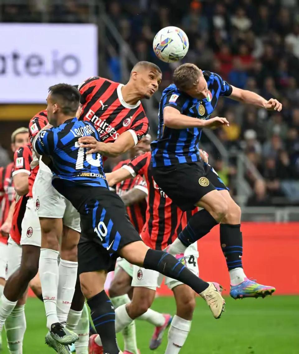 包含精彩纷呈的比赛充满悬念球员投入热情的词条 包含精彩纷呈的比赛充满悬念球员投入热情的词条