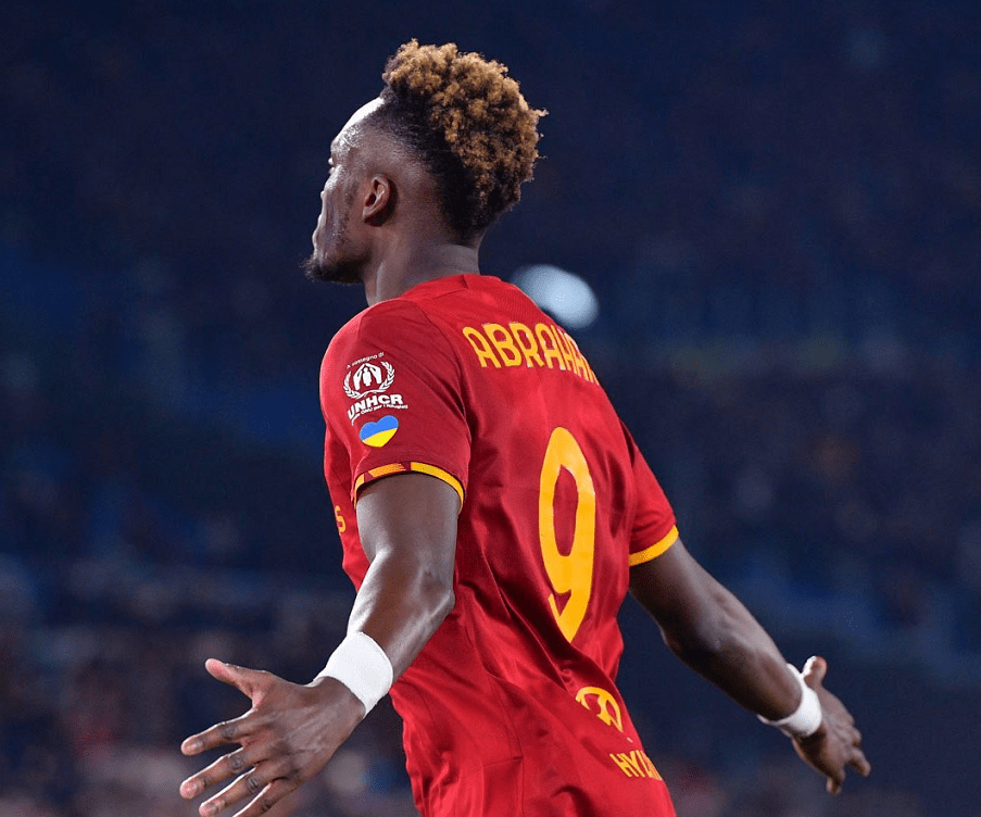 法兰克福客场告捷,继续追赶前四 法兰克福客场告捷,继续追赶前四