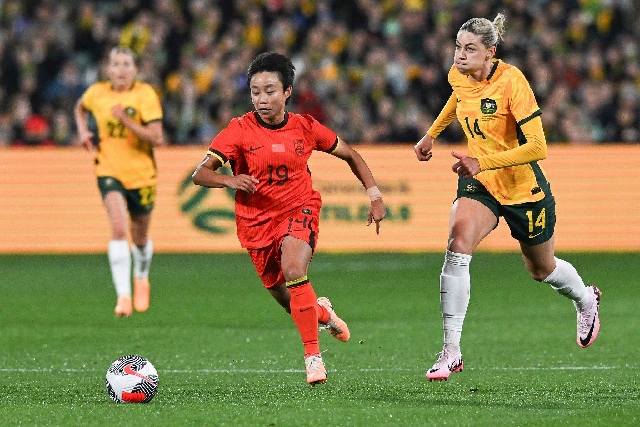 包含高潮迭起的女足比赛,激情上演的词条 包含高潮迭起的女足比赛,激情上演的词条